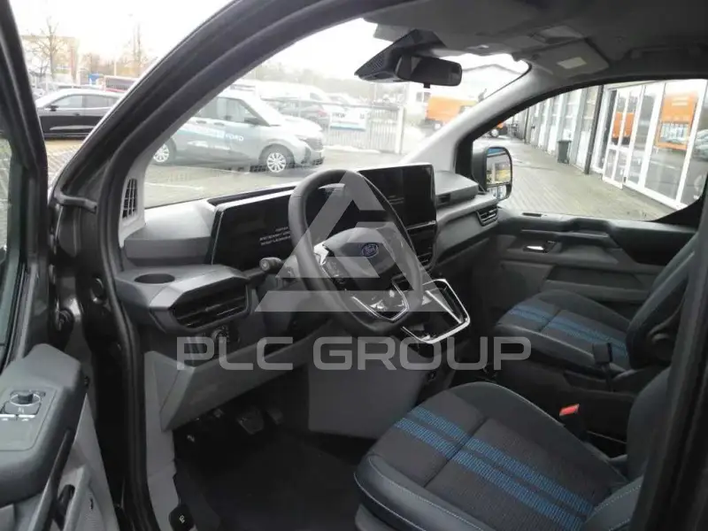 2026 Ford Tourneo