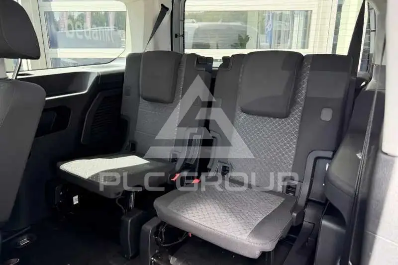 2026 Ford Tourneo
