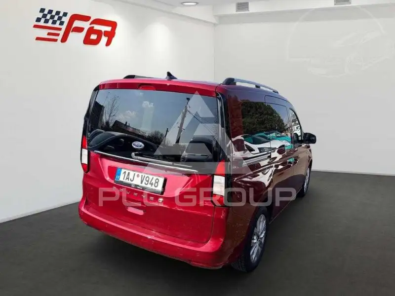 2026 Ford Tourneo