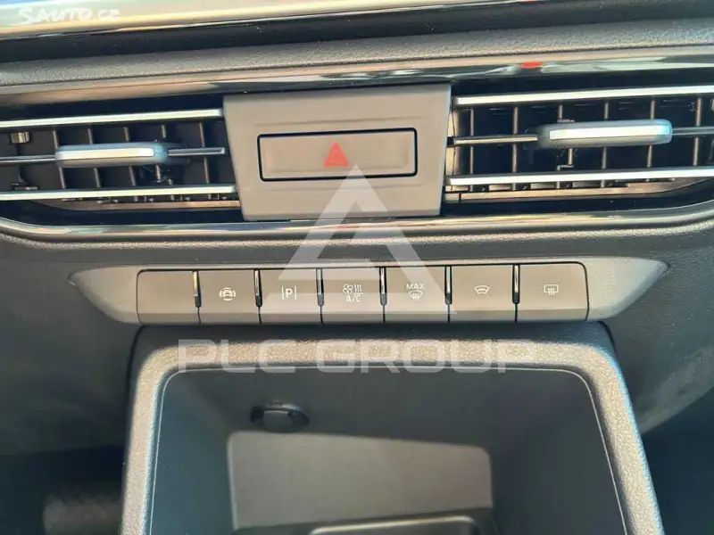2026 Ford Tourneo
