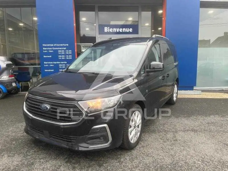 2026 Ford Tourneo