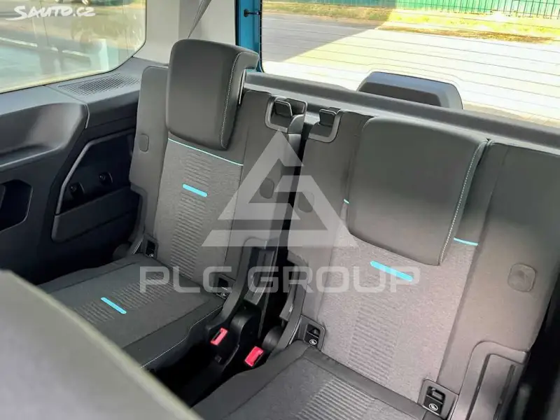 2026 Ford Tourneo