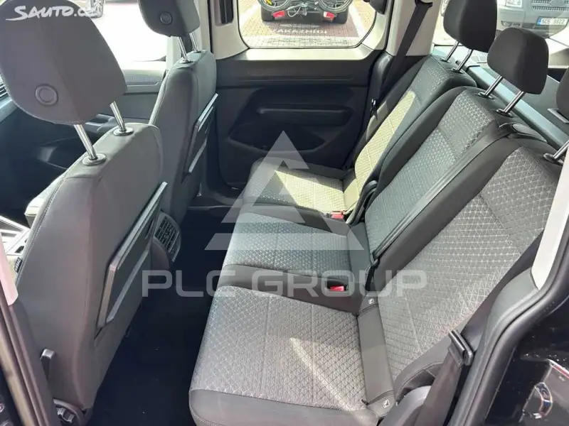 2026 Ford Tourneo