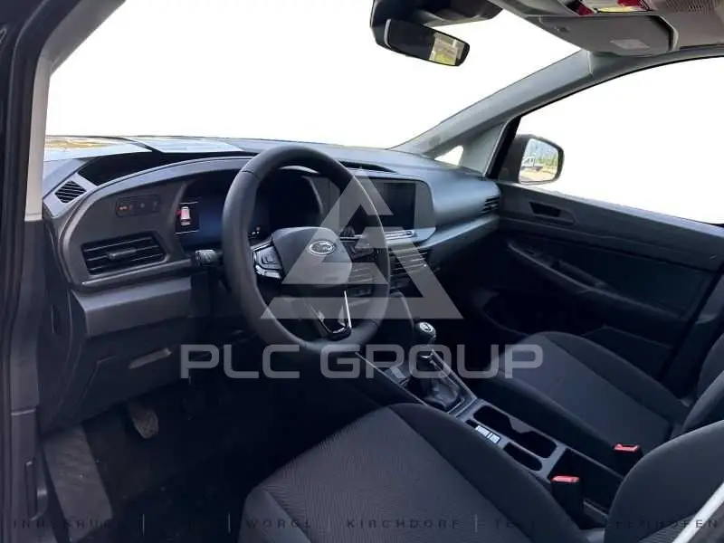 2026 Ford Tourneo