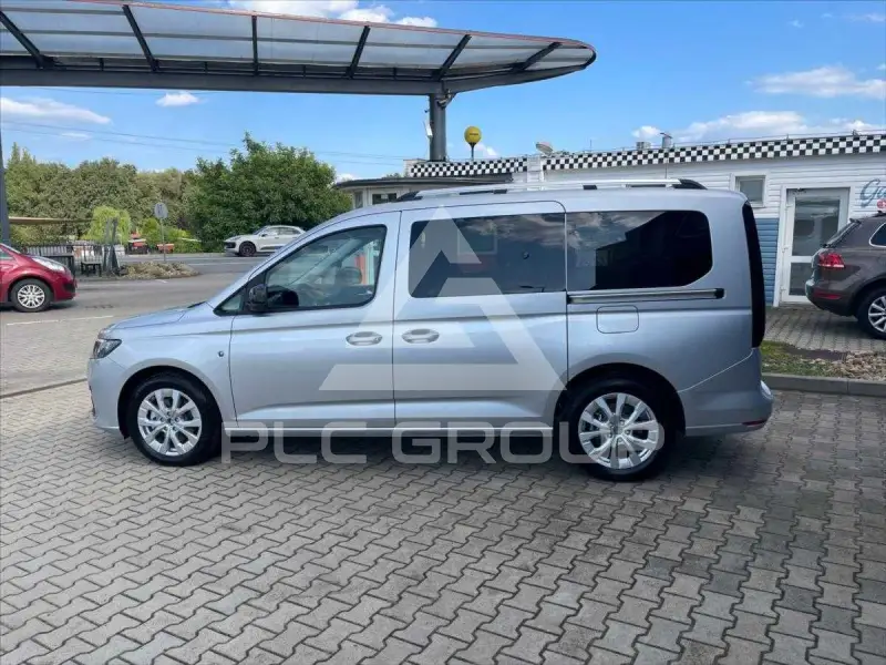 2026 Ford Tourneo