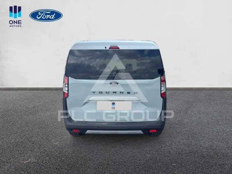 2026 Ford Tourneo
