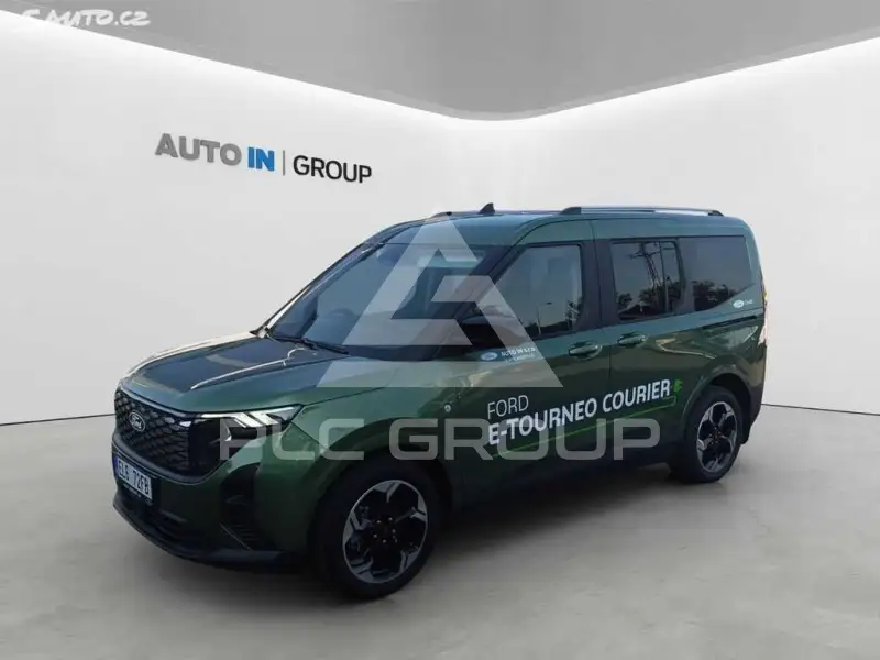 2026 Ford Tourneo