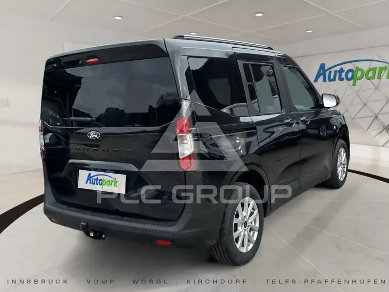 2026 Ford Tourneo