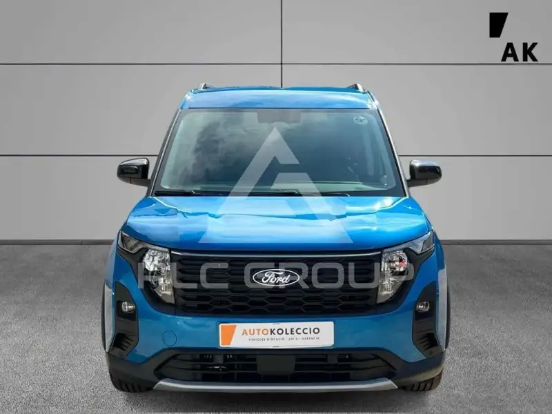 2026 Ford Tourneo