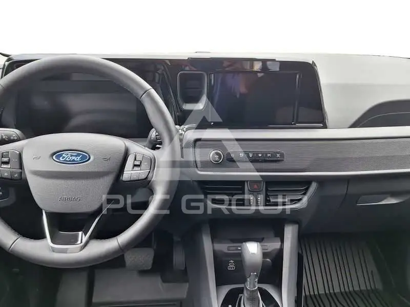 2026 Ford Tourneo