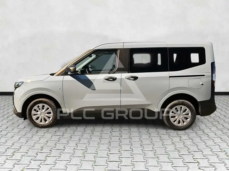 2026 Ford Tourneo