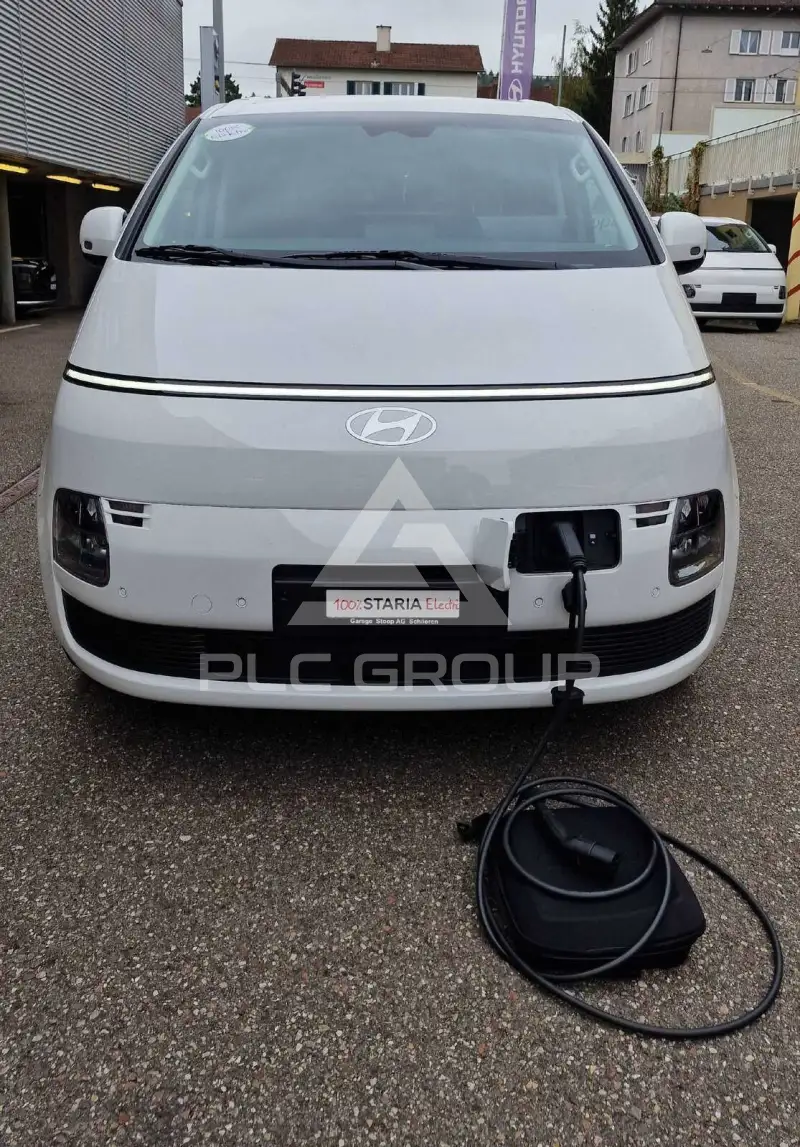 2026 Hyundai Staria