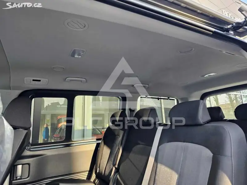 2026 Hyundai Staria