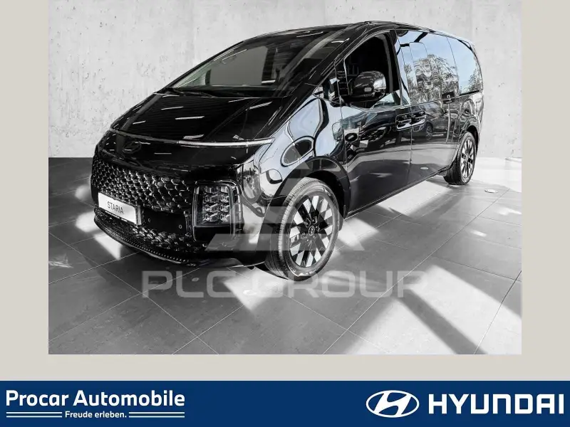 2026 Hyundai Staria
