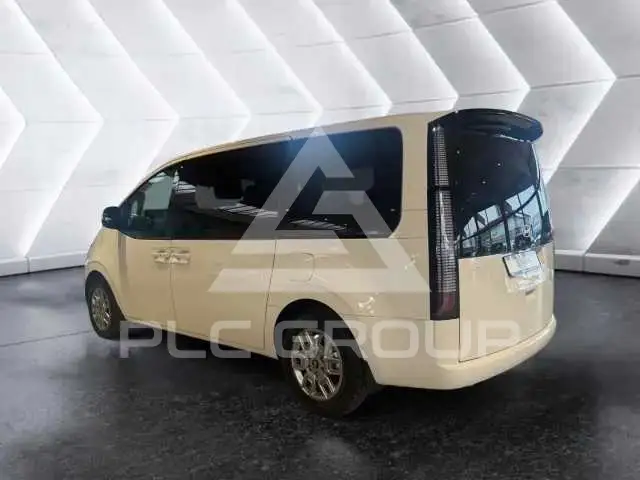 2026 Hyundai Staria