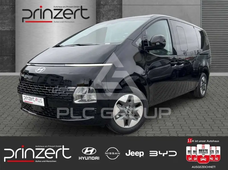 2026 Hyundai Staria