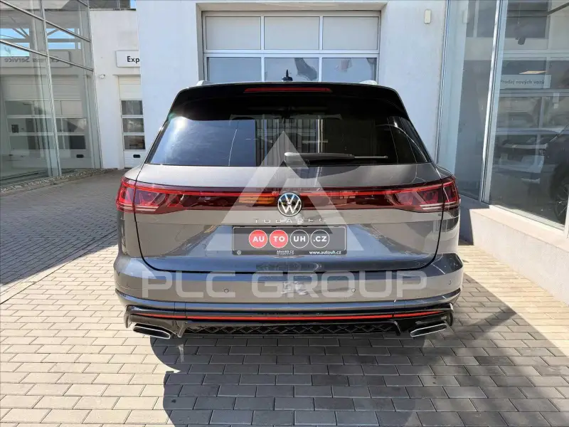 2026 Volkswagen Touareg