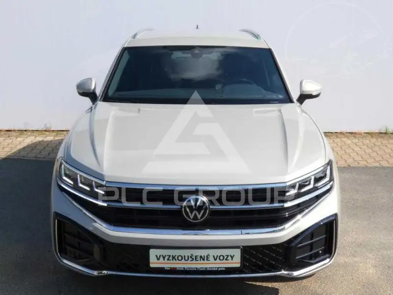 2026 Volkswagen Touareg