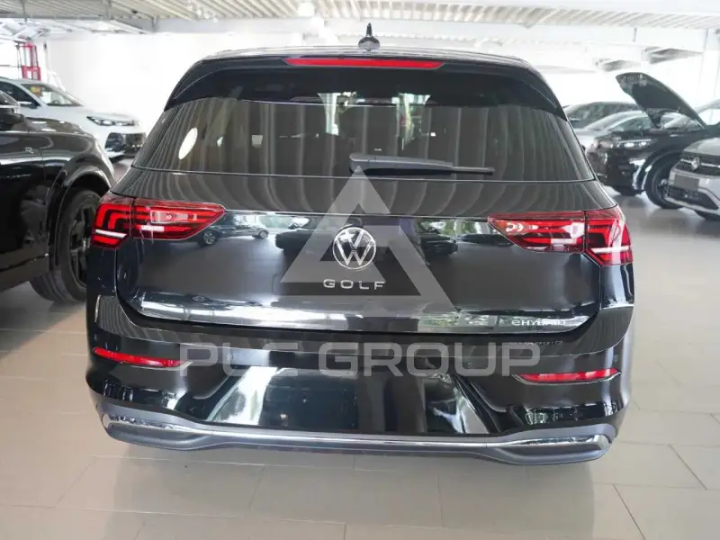 2026 Volkswagen GOLF
