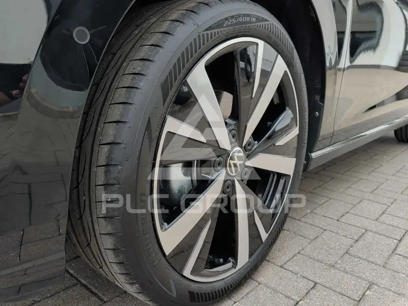 2026 Volkswagen GOLF