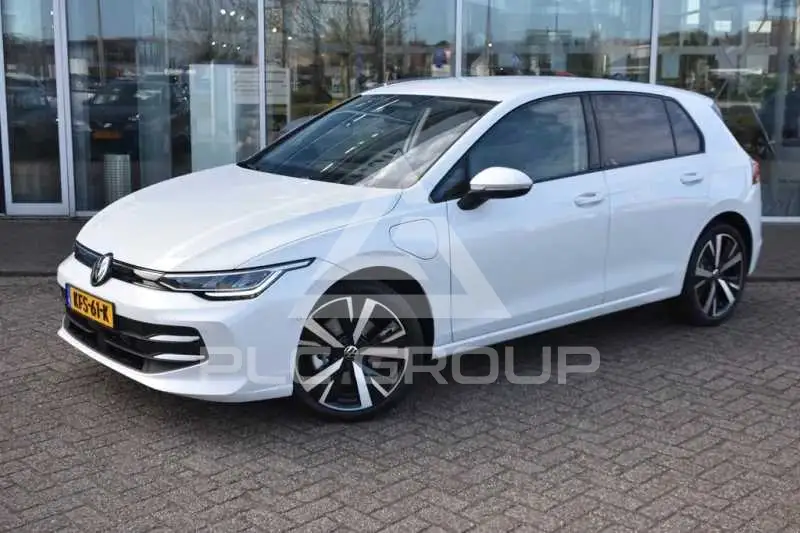 2026 Volkswagen GOLF