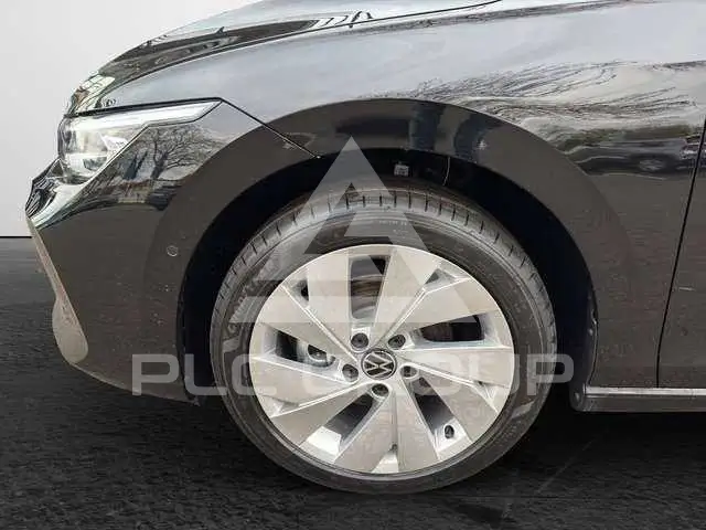 2026 Volkswagen GOLF