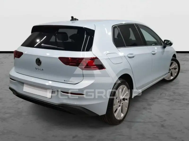 2026 Volkswagen GOLF