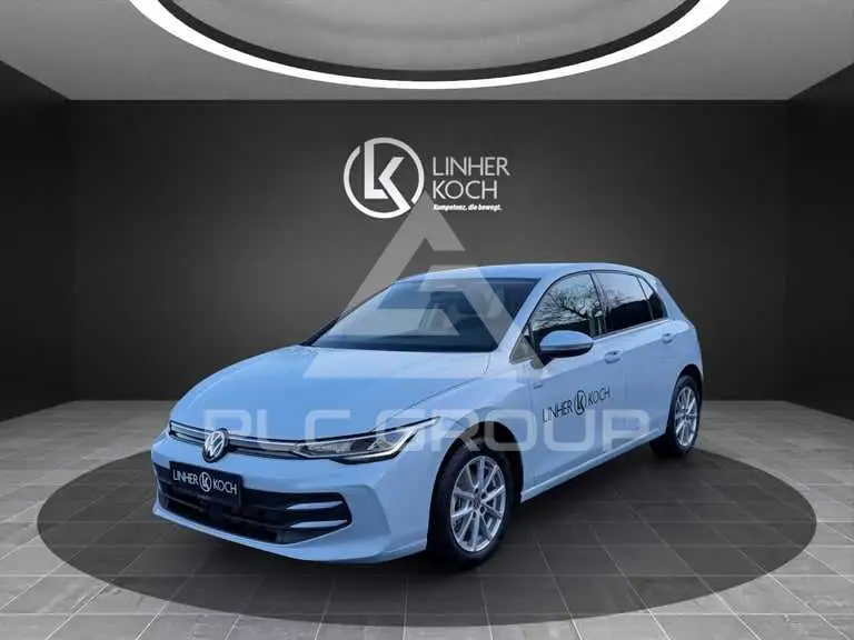 2026 Volkswagen GOLF