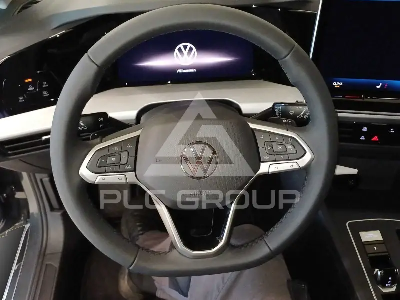 2026 Volkswagen GOLF