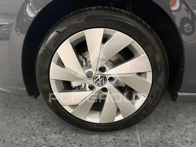 2026 Volkswagen GOLF