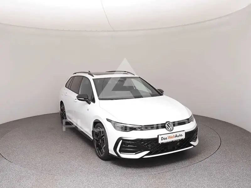 2026 Volkswagen GOLF