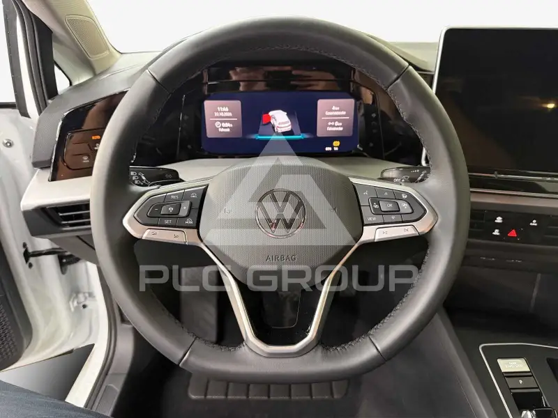 2026 Volkswagen GOLF
