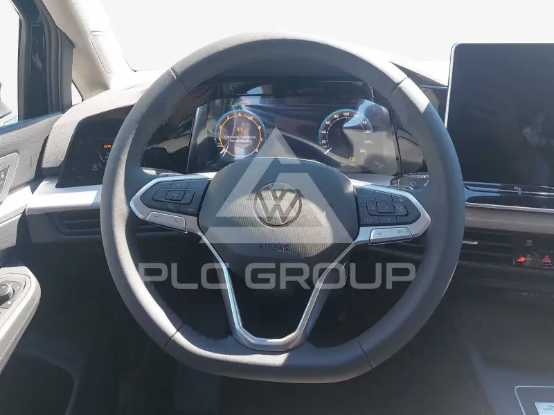 2026 Volkswagen GOLF