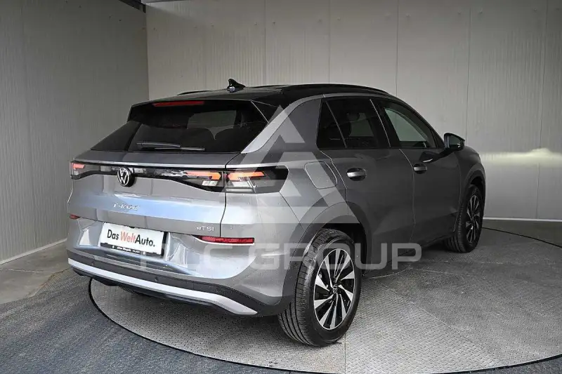 2026 Volkswagen T-Roc