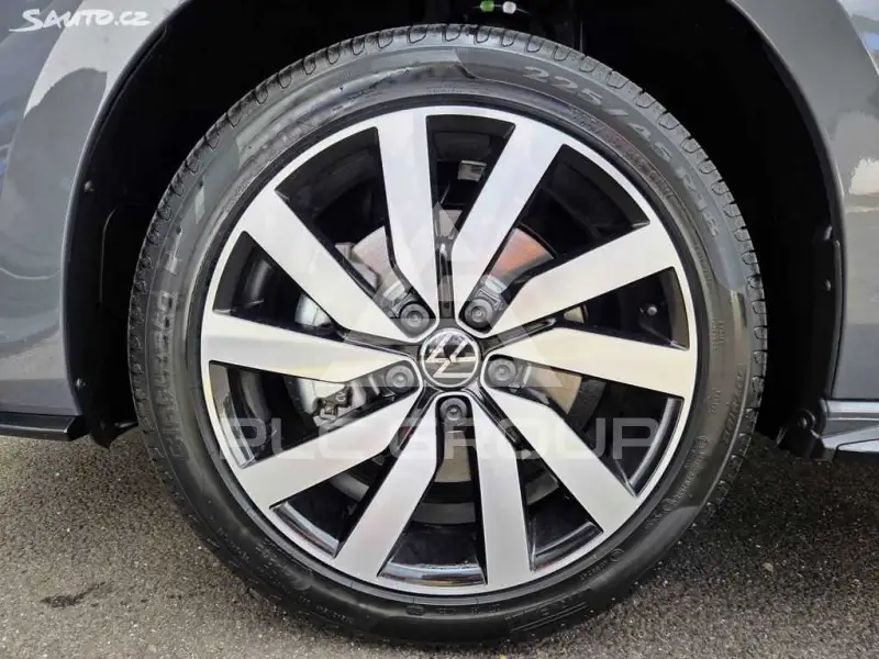 2026 Volkswagen Touran