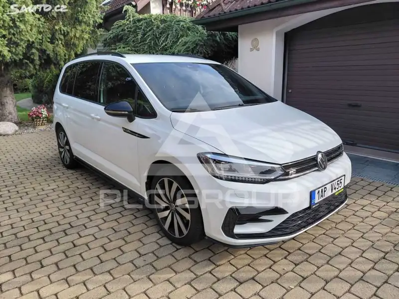 2026 Volkswagen Touran
