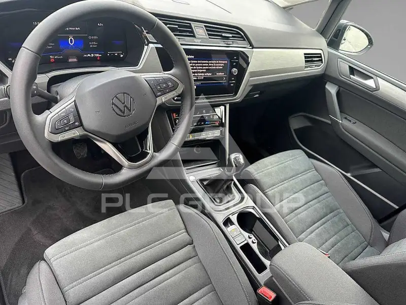 2026 Volkswagen Touran