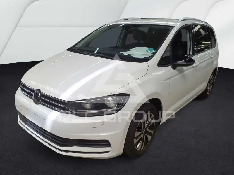 2026 Volkswagen Touran