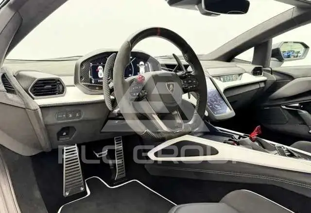 2026 Lamborghini Revuelto