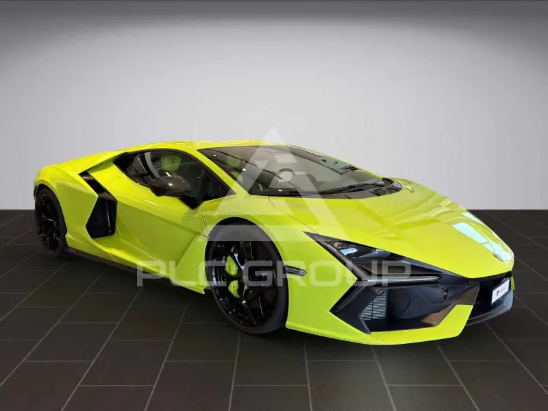 2026 Lamborghini Revuelto