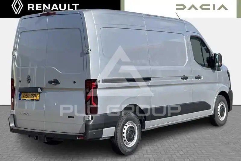 2026 Renault Master