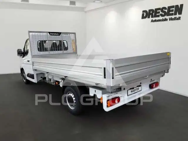 2026 Renault Master