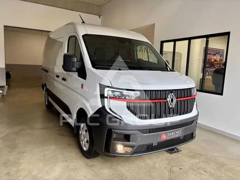 2026 Renault Master