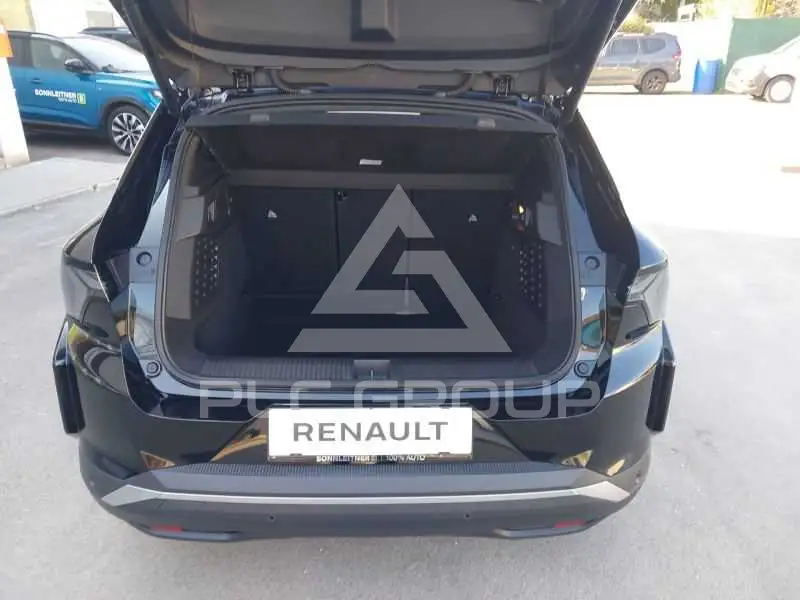 2026 Renault Scenic
