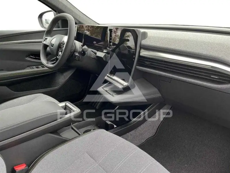 2026 Renault Scenic