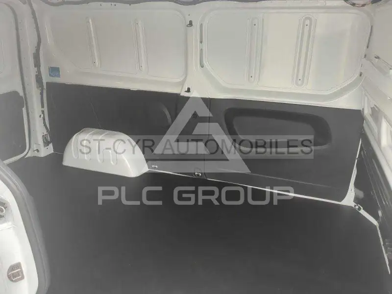 2026 Renault Trafic