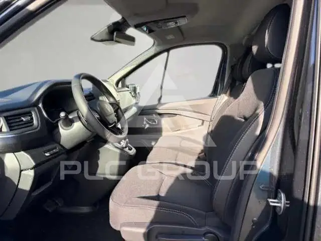 2026 Renault Trafic