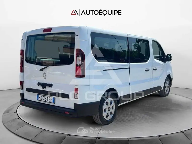 2026 Renault Trafic