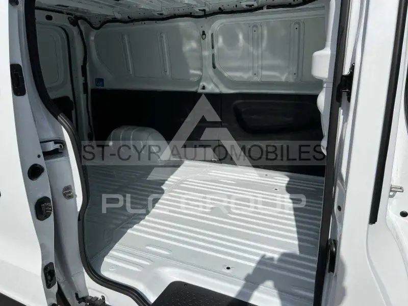 2026 Renault Trafic