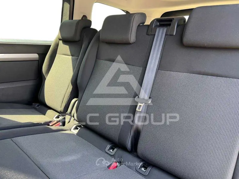 2026 Opel ZAFIRA